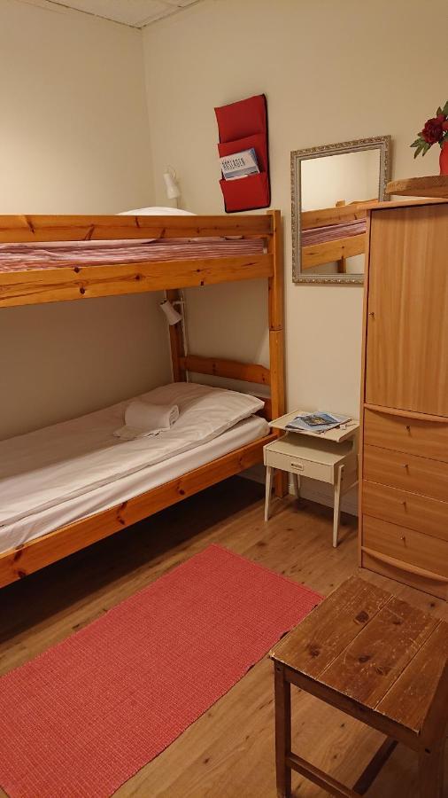 Hvilan V-Hem Norrtaelje Ab Habitación foto